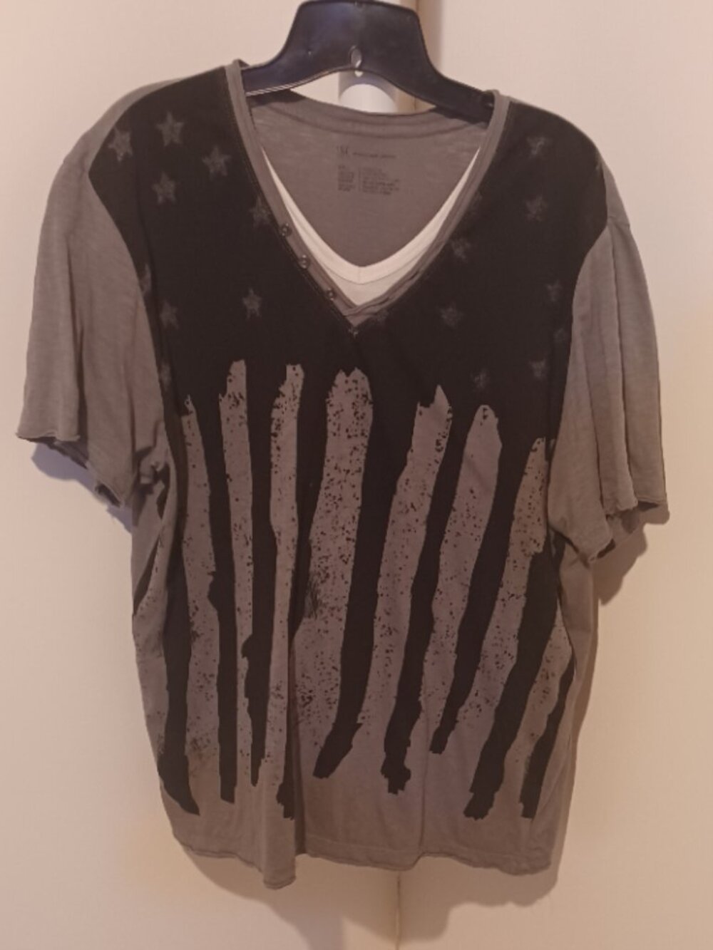 INC Black/Grey Stars Speckled Stripes Layered VNeck Short Sleeve TShirt L